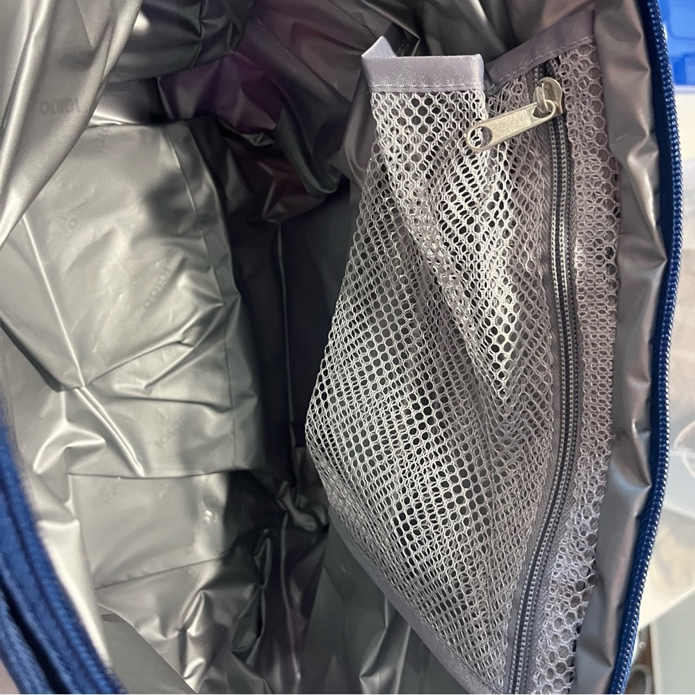 Igloo leaf print Cooler Bag - Picture 6 of 6